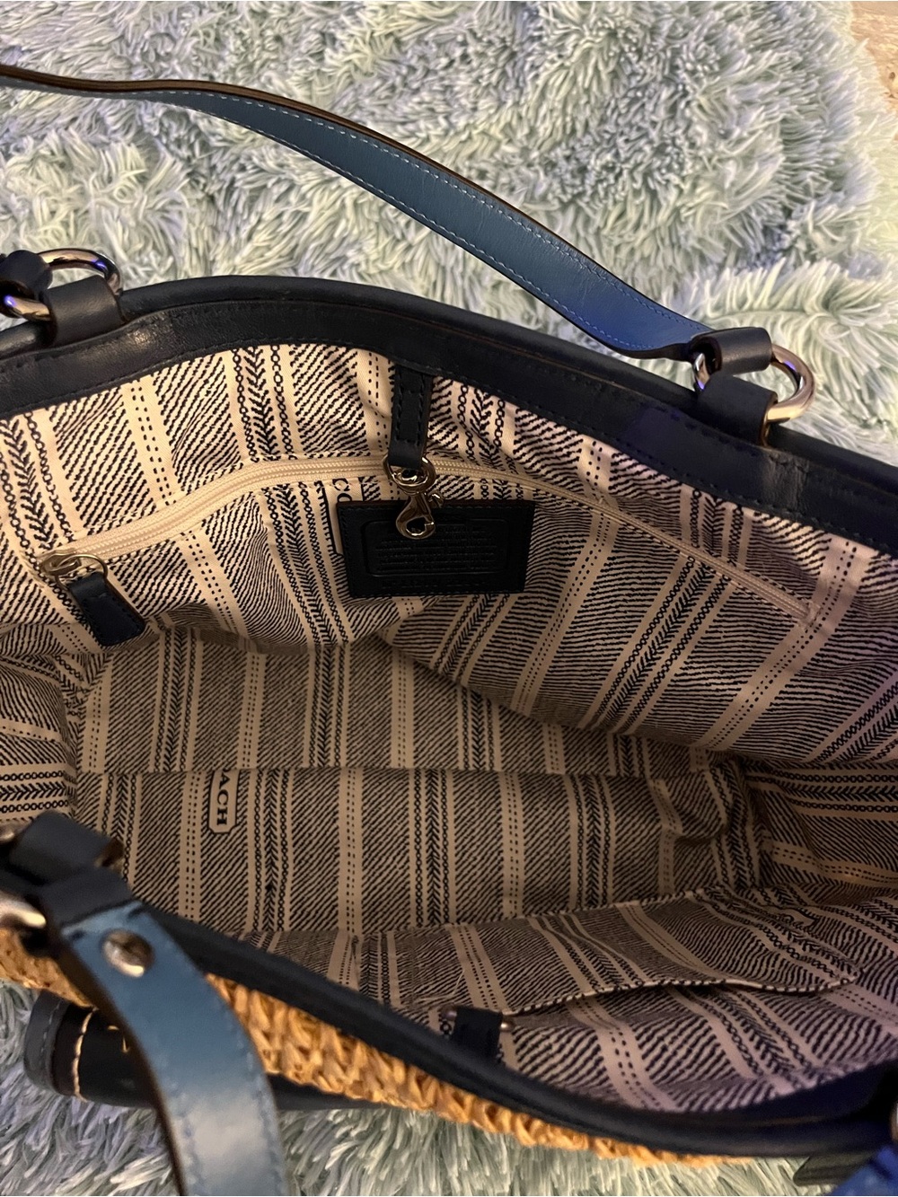 Coach Straw & Leather Legacy Resort Tote Bag w Contrasting Blues EUC - Picture 10 of 13